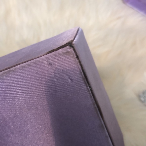 Jewellery box with sofa design - Picture 7 of 7